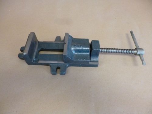 1D MADE IN THE USA DRILL PRESS VISE , 3-1/2&#034; WIDE  V-GROOVE , 4-1/4&#034; OPENING