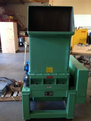 40 HP GLOUCESTER  PLASTIC GRINDER/ PLASTIC GRANULATOR