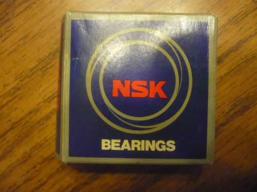 Lot of 7 New NSK 6204ZZNR  Bearing