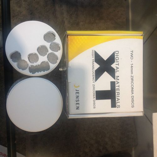 Dentaal Zirconia XT Discs &amp; Lava Plus Coloring Liquids