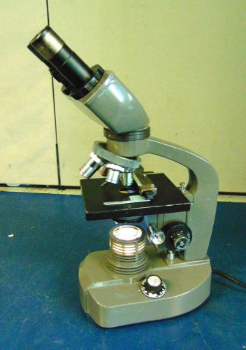 Standard no. 157767 microscope - powers on! mfd. for abco dealers, inc - s574 for sale