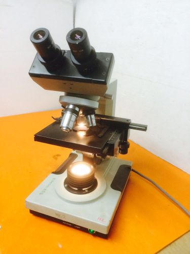 Bausch &amp; Lomb 31-74-27 Binocular Microscope 4x, 10x, 40x Objective WF10x Oculars