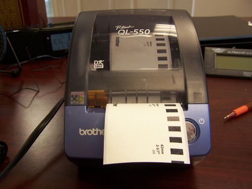 BROTHER P-TOUCH QL-550 LABEL MAKER WITH LABELS AND POWER CORD