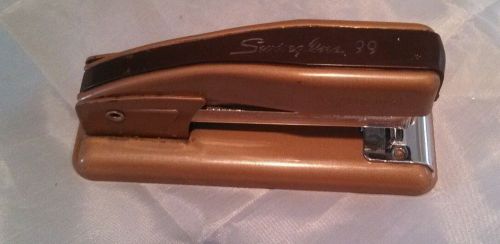 VINTAGE Swingline 99 two toned brown stapler wall mount or desk top use-- works