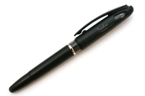 Pentel Tradio Stylo TRJ50-AO, Refillable Black Ink Fountain Pen, New, USA seller