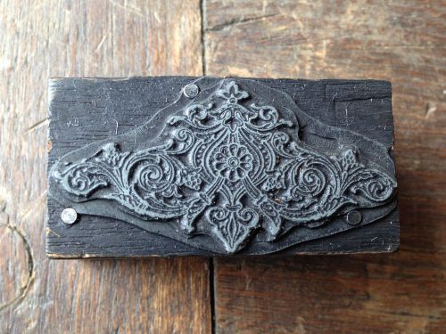 Antique Letterpress PRINTERS BLOCK - beautiful ornate design