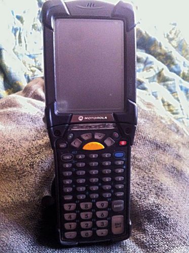 Motorola Symbol MC9060-GFOHBEEA4WW Pocket PC Barcode Scanner