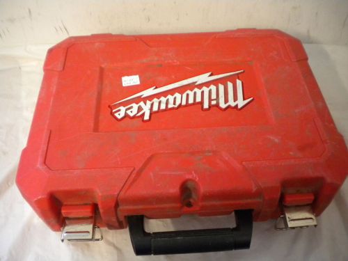 MILWAUKEE 1/2&#034; HAMMER DRILL 9R31 AND CASE  580-21