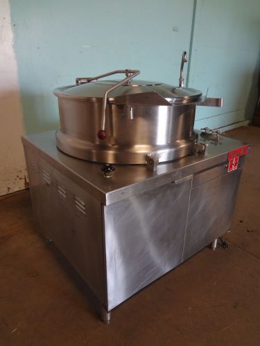 H.d.commercial &#034;vulcan&#034; 40 gals s.s.direct steam-steam kettle w/ hydraulic lift for sale