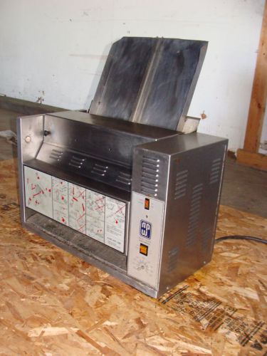 Apw counter top vertical conveyor bunn toaster for sale