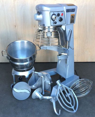 Nice hobart d300t 30 qt quart mixer bread pizza dough food prep with extras!! for sale