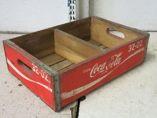 VINTAGE COCA-COLA 32 OZ. WOODEN BOTTLE CRATE, 17-3/4&#034; X 12-1/4&#034; X 5&#034;