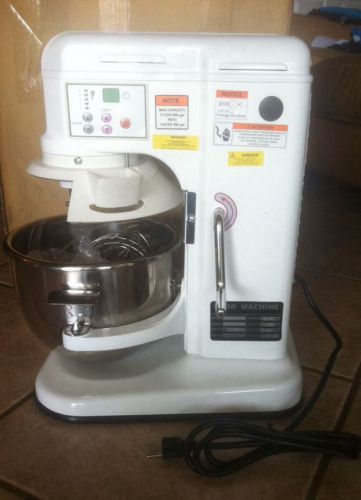 BAKEMAX 7 QUART PLANETARY MIXER BMPM007