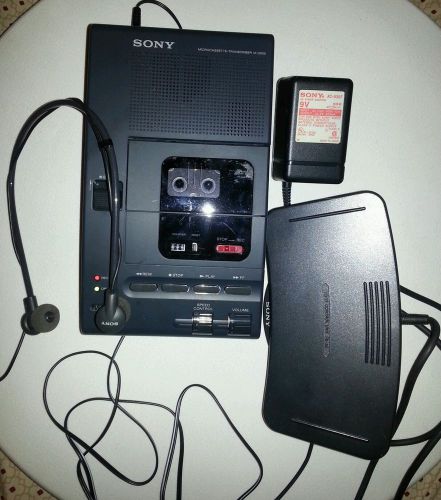 Sony Microcassette Transcriber M-2000 with Foot Pedal Earphones AC Adapter Works