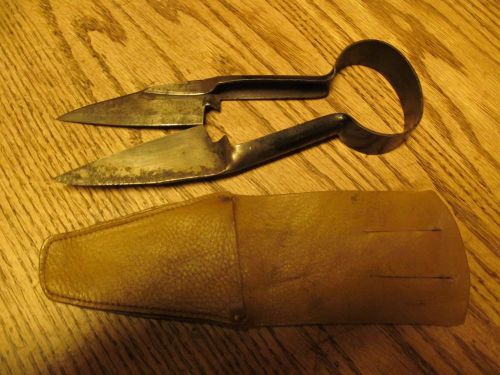 VINTAGE 9 INCH CCC-COL. CUT CO. SHEEP SHEARS, MADE IN READING PA.