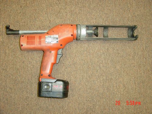 Milwaukee 6562-21 Cordless Caulking and Adhesive Gun