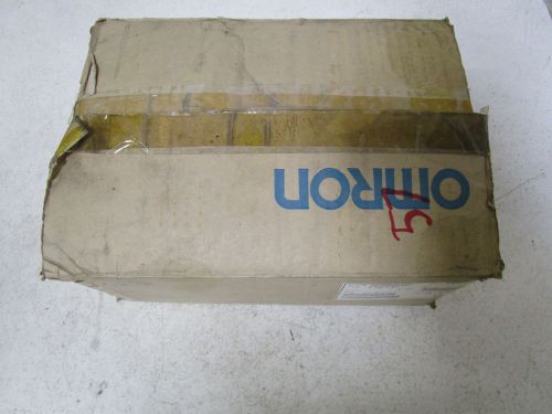 OMRON F39-LG1 MOUNTING BRACKET *NEW IN A BOX*