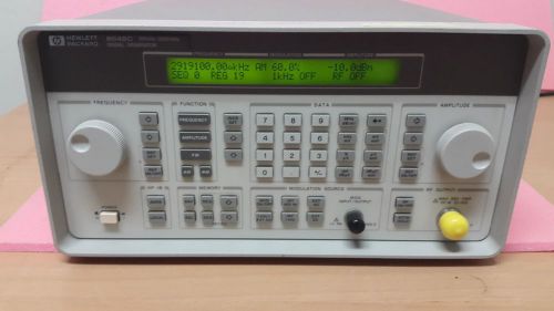 HEWETT PACKARD HP 8648C SIGNAL GENERATOR 100 kHz - 3200 MHz  OPT 1EA
