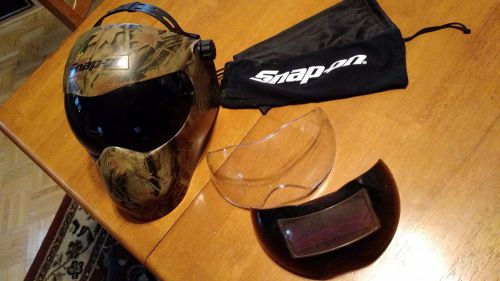 Snap On auto darkening welding helmet with extras