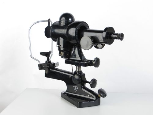 Bausch + Lomb Manual Keratometer (71-25-35)