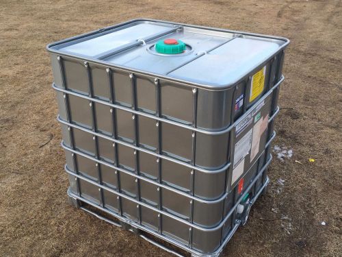 Light block. 275 gallon IBC tote water storage container.  Maple sap collection