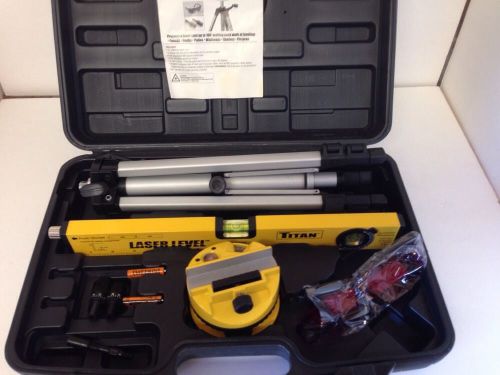 Titan 15000 Laser Level Kit w/Manual and Carrying/Storage Case Tripod.