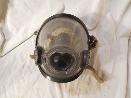 One (1) good, clean scott av3000 face mask scba - msrp $450 size medium fireman for sale