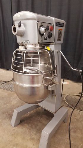 Hobart d300 30 qt mixer with bowl guard, bowl, hook, &amp; paddle for sale