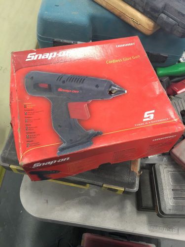 Snap On CAG6850DBKIT Cordless Glue Gun Manual Nozzles Glue