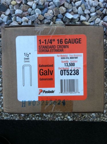 PASLODE 1-1/4&#034;16 Gauge - 1/2 In. Crown - Galv - Staple - 13,500Count 0T5238