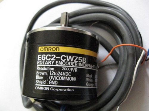 1PC OMRON  rotary encoder  E6B2-CWZ5B 2000P/R 12-24V DC 2m  NEW In Box