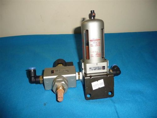 Smc afm30-02b-r  air filter regulator w/ vhs400-02 valve for sale