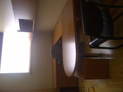 Knoll Oak Veneer Office Desk Set