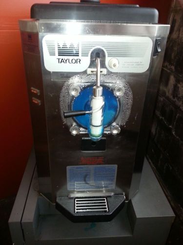 ~PURE PROFIT MACHINE!~      Taylor Frozen Drink Beverage Machine 430-12