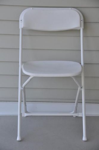 100 used commercial white plastic folding chairs stackable party event chair for sale