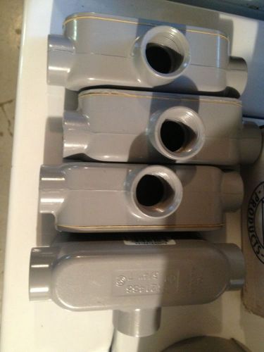 (4)  mfg- e 121488 conduit tee outlet body, 3/4&#034;, w/ cover and gaskets for sale