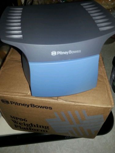 BRAND NEW PITNEY BOWES MP06 WEIGHING PLATFORM (STILL IN BOX)--UP TO 10 POUNDS