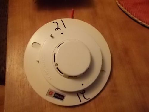 Simplex Photo Electric Smoke Detector 2098-9637 (Base) and 2096-5201 (Head)
