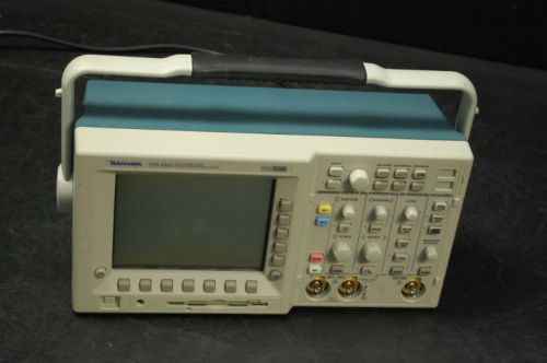 Tektronix TDS3032 300MHz 2ch Digital Phosphor Oscilloscope