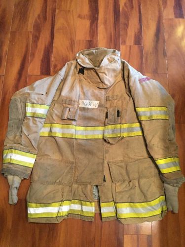 Firefighter Turnout / Bunker Coat Globe G-Extreme 46Cx 35L Halloween Costume