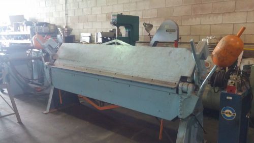 Chicago 8ftx12guage &#034;WOW&#034; Straight Brake  machine is in very good shape