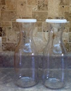 LOT OF TWO CAMBRO BRAND 1 LITER BEVERAGE DECANTER CARAFE WITH LIDS  NEW QUALITY