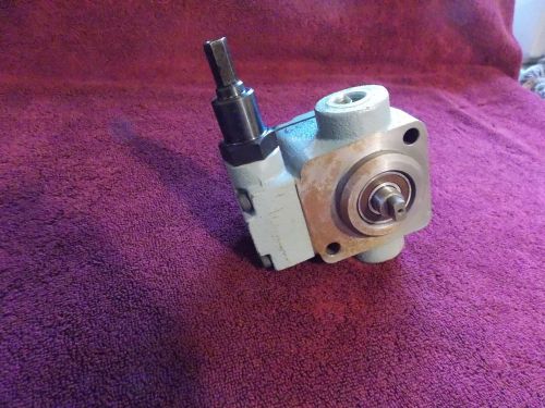 New---hydraulic motor / valve- fee shipping !!!! for sale