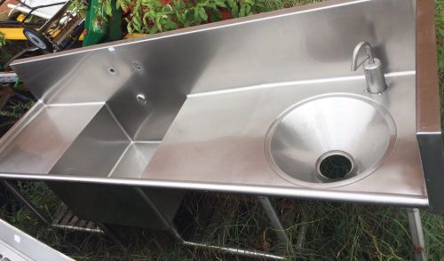 Stainless steel restaurant/industrial grade washing station w/disposal area for sale