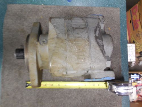 NEW SWANSON HYDRAULIC PUMP M365A998SPCREB17-7 PARKER COMMERCIAL