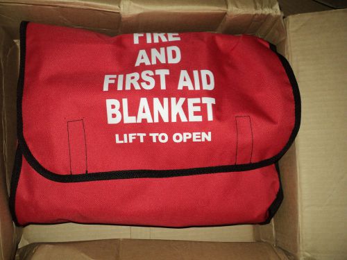 NORTH BY HONEYWELL 5560390CASE Fire Blanket and Bag
