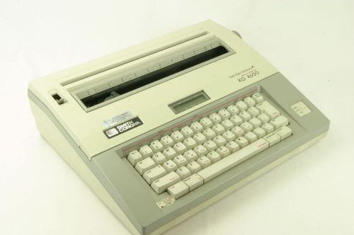 Smith Corona XD 4600 Typewriter WordProcessor with Spell-Right Dictionary