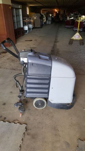 IPC Eagle Power F36 Automatic Floor Scrubber Machine Battery Powered Walk Behind