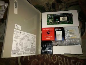 ADEMCO 4110XM-ATPK1 6 Zone Programmable Control Panel Fire Burglar Alarm NEW