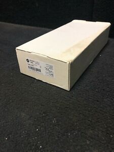 (NEW IN BOX) -LOT OF 3- ALLEN BRADLEY 1492-J120 TERMINAL BLOCKS *5 PCS*